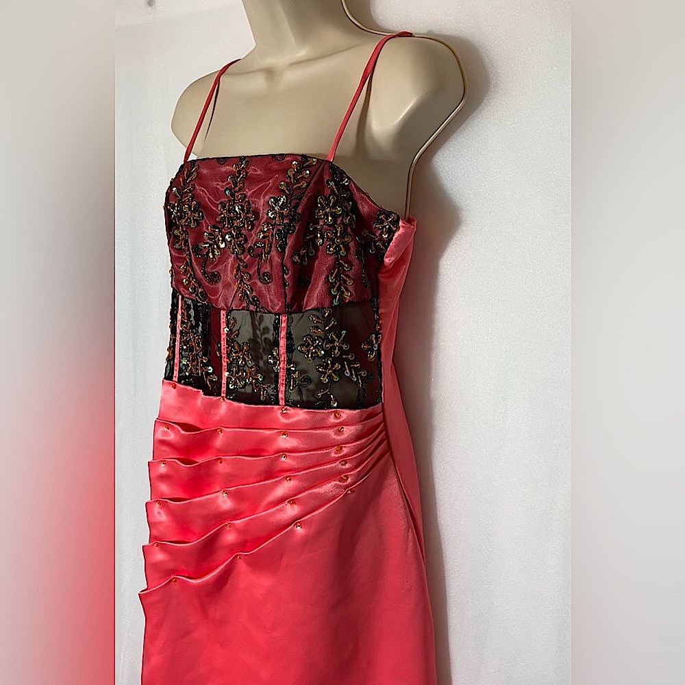 Corset Prom,formal,ball gown dress - Picture 7 of 17